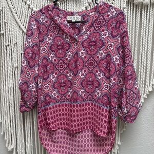Pink Rose Pink & White Paisley Medallion Tunic Top
